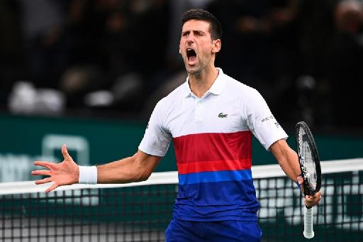 12:05 – Novak Djokovic can join Federer on the Masters list and finish 2021 in apotheosis