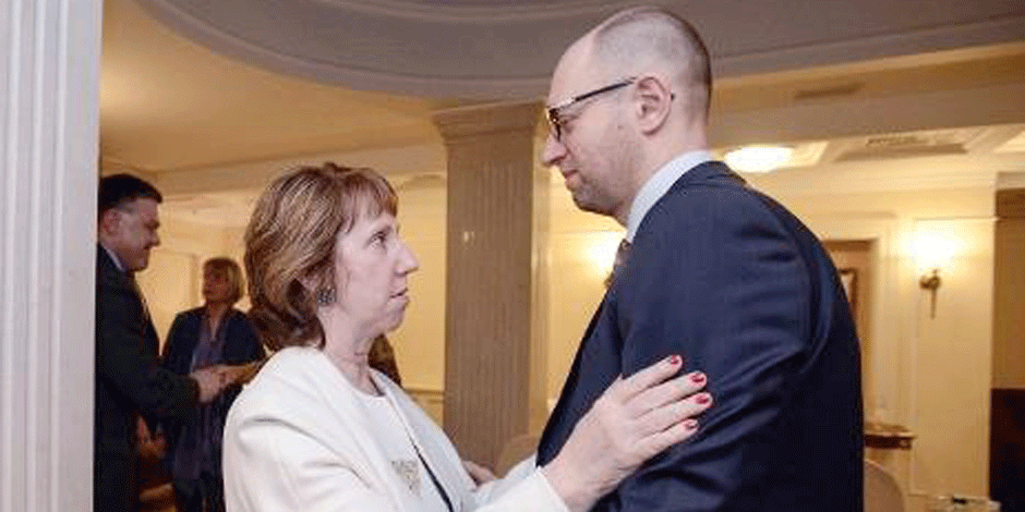 Ukraine: Iatseniouk, désigné Premier ministre