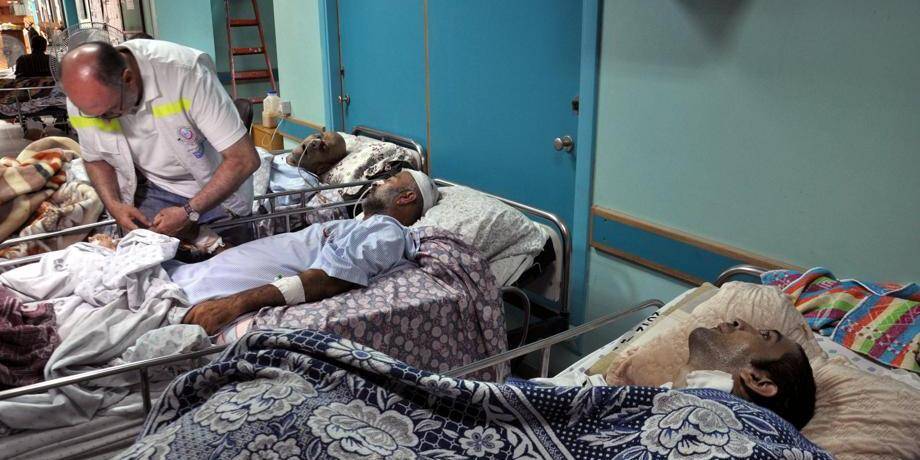 Gaza: Israël bombarde l'hôpital de réadaptation Al-Wafa, plusieurs blessés