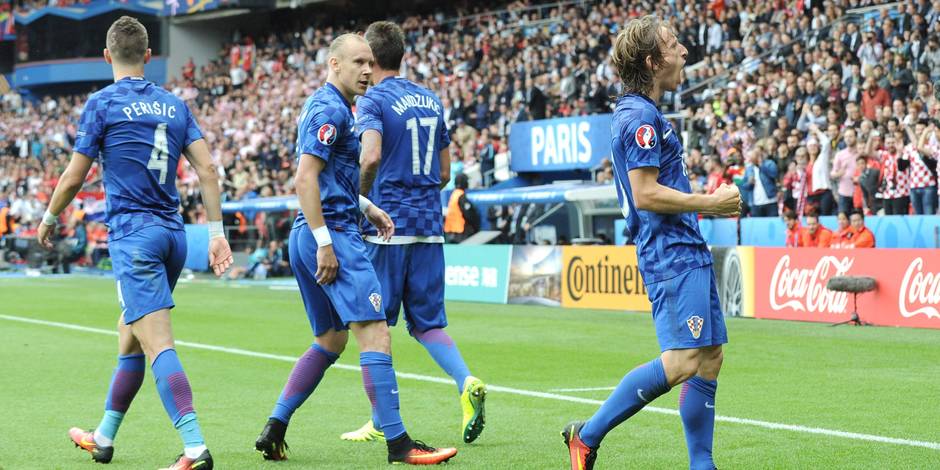 Un coup d'éclat de Modric offre une première victoire aux Croates (0-1)